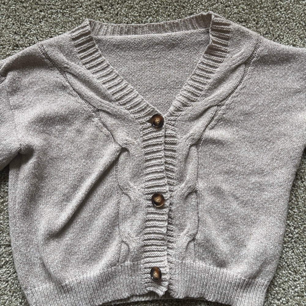 Neutral Beige Cropped Button Front Cardigan Sweater Size XS/S